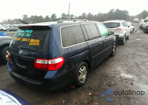 2006 Honda Odyssey Ex-L from USA, damaged, VIN 5FNRL38686B116405